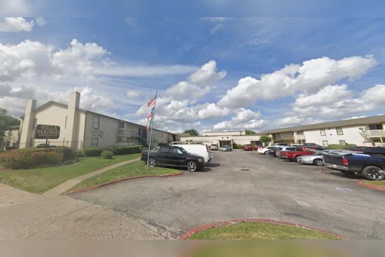 Man Shot Dead in Bedroom, Cops Hunt Phantasmal Shooter Following Fatal Dispute