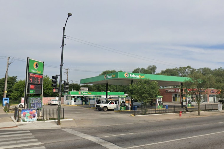 Man Wounded in Road Rage Shooting Near Gas Station on Chicago's South Side
