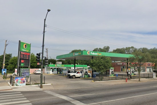 Man Wounded in Road Rage Shooting Near Gas Station on Chicago's South Side