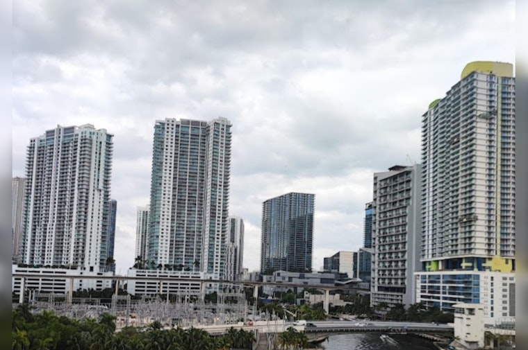Miami Braces for Heavy Rainfall, Before Cold Front Clears Skies for New Year's Festivities