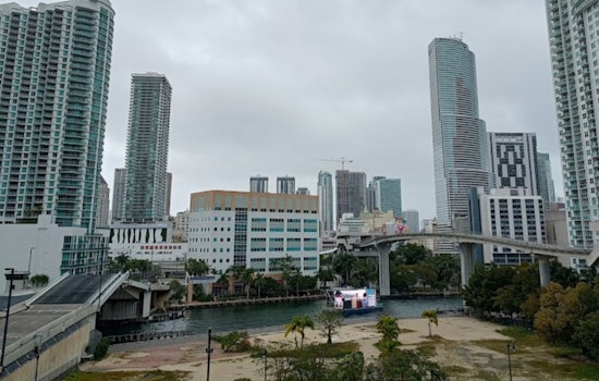Miami Braces for Showers Before Drier Air Moves In, Cooler Weather Expected by the Weekend