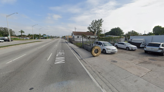 Miami-Dade Landscaper Shot During Dispute Over Leaf-Blowing, Suspect Detained