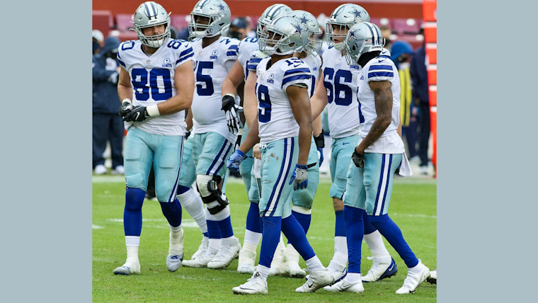 Miami Dolphins Clinch Playoff Spot After Edge-of-Your-Seat 22-20 Victory Over Dallas Cowboys