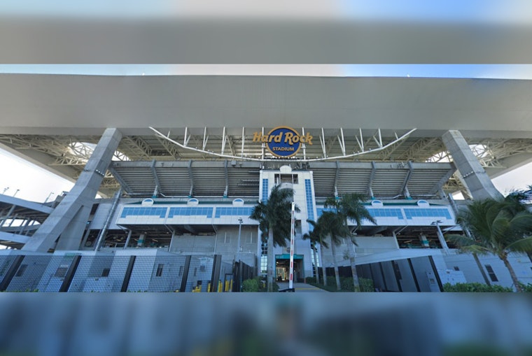 Miami Dolphins Host Dallas Cowboys Amid Parking Scramble and Injury Concerns