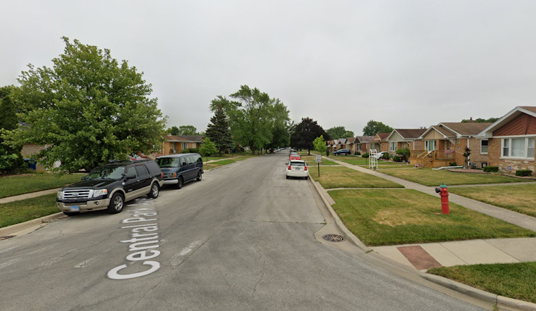 Midway Airport Employee Fatally Shot Driving Home in Chicago; Police Investigation Continues