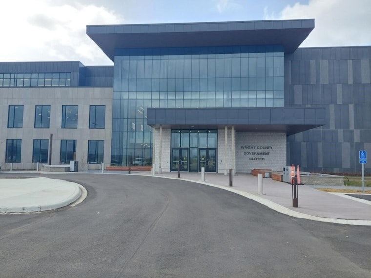 Minnesota DMVs Implement $1 Surcharge to Bolster Local Offices Amidst Challenging Times