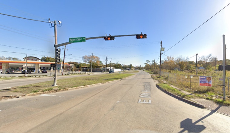 Motorcyclist Killed in Houston Collision, Police Investigate Early Morning Crash on Homestead Road