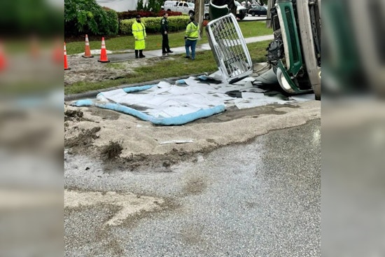 Mysterious Diesel Odor Perplexes Palm City Residents, Mulch Truck Accident Causes Spill in Nearby Palm Beach