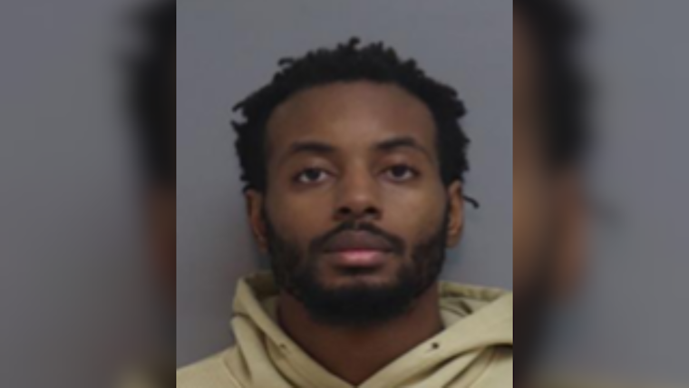Oakland Man Arrested Near Pigeon Point for Alleged Role in Vehicle Burglary Spree, San Mateo Sheriff's Deputies Continue Hunt for Second Suspect