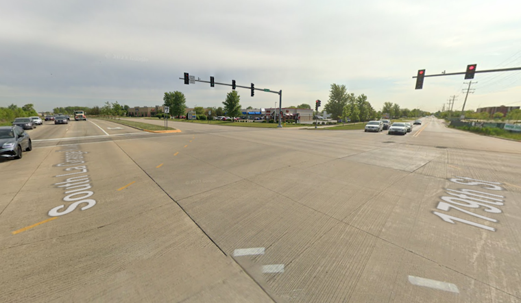 Off-Duty Chicago Police Officer Killed in Two-Vehicle Crash in Tinley Park