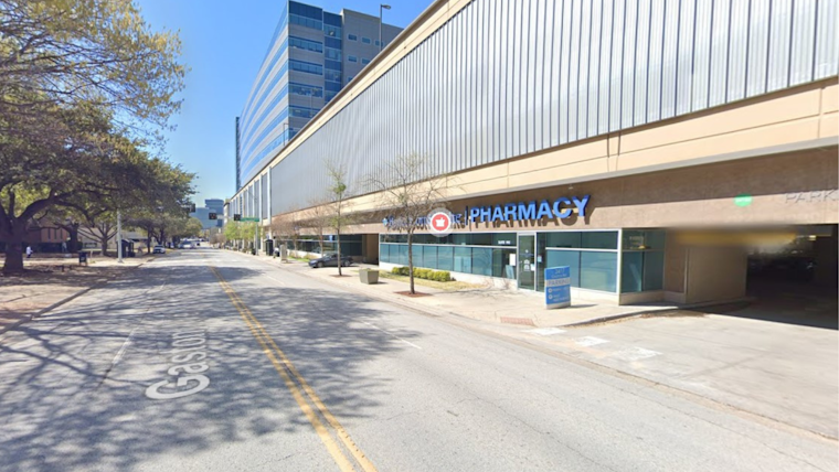 Officials Hunt for Kin After 6-Year-Old Girl Abandoned at Dallas ER