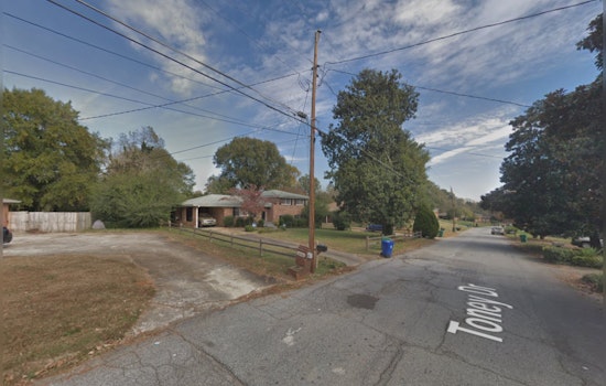 One Dead, Suspect in Custody After Christmas Day Stabbing in DeKalb County, Decatur Area