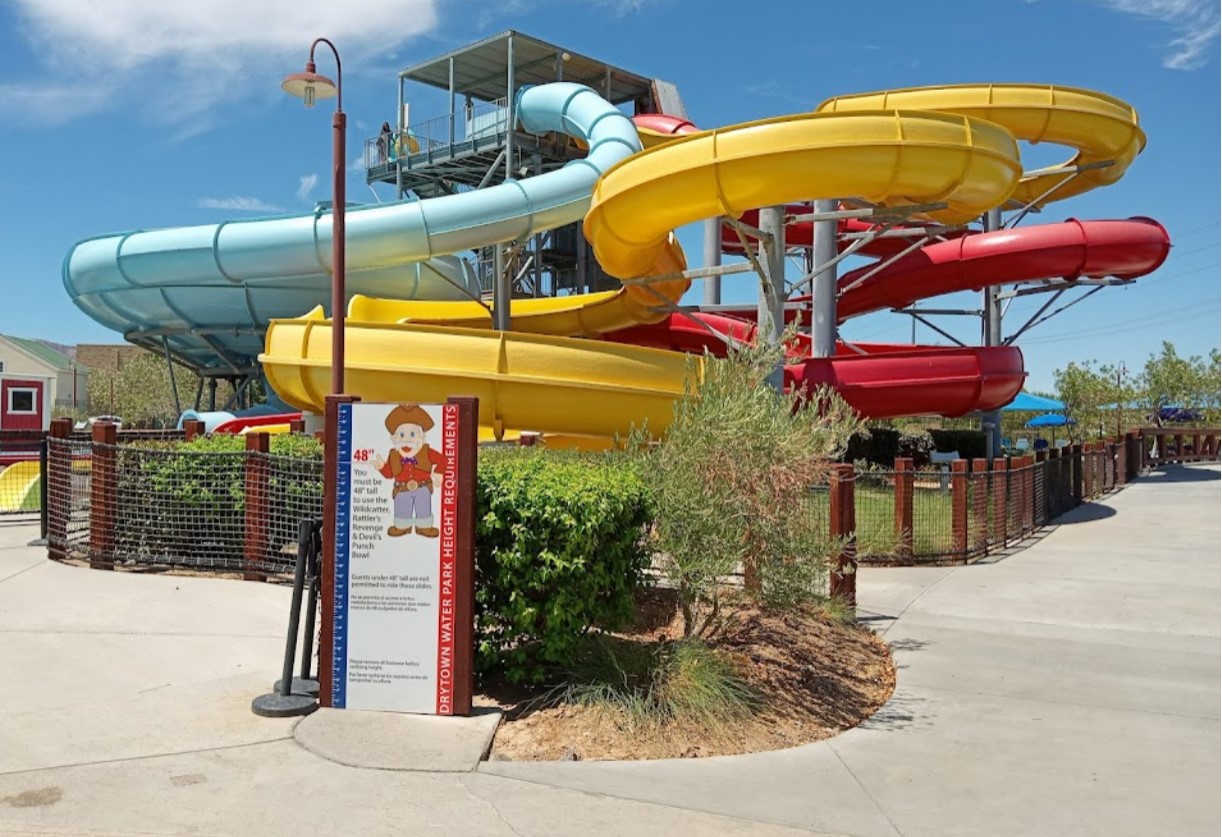 Palmdale's Dry Town Water Park Offers December Discount on Season