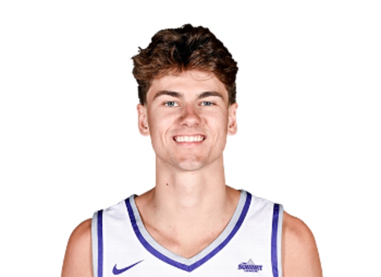 Parker Bjorklund Scores Season-High 25, Leading St. Thomas to Victory Over Crown College