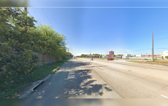 Pedestrian Fatally Struck by Vehicle on West Mount Houston Road, Authorities Urge Caution