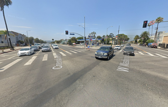 Pedestrian Killed on Washington and Crenshaw, Suspect At Large