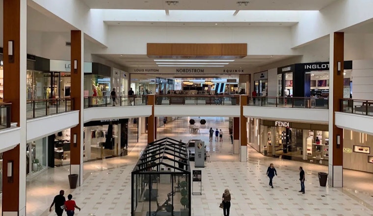 Post-Christmas Return Rush Hits South Florida Malls, Aventura Sees Black Friday-Level Crowds