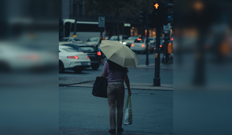 Rainy Weekend Forecast for Houston with Showers Beginning Friday, No Severe Storms Expected