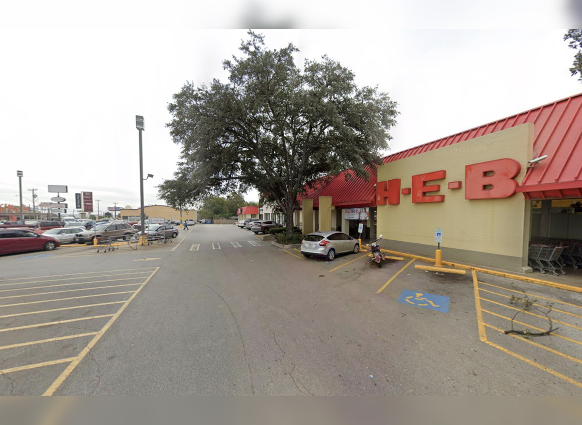 San Antonio H-E-B Parking Lot Gunfight Injures Toddler And Two Adults;