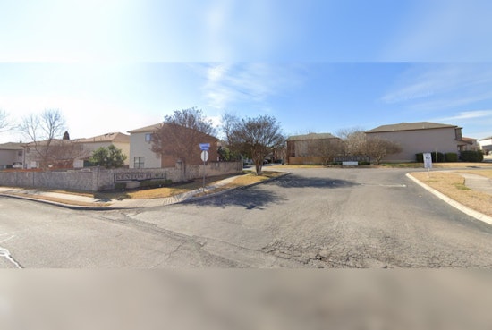 San Antonio Police Nab Suspected Porch Pirates After Off-Duty Officer Tips Off Heist