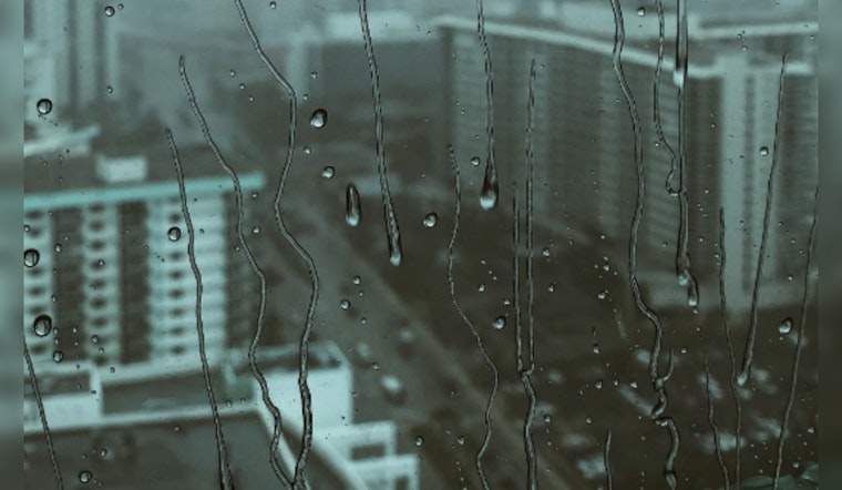 Showers to Dampen Holiday Spirit in South Florida, with Christmas Cold Front on the Horizon