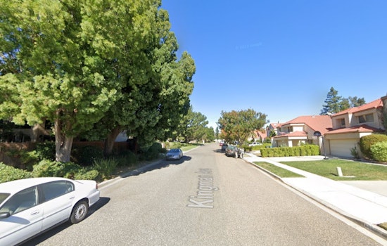 Simi Valley Cops in Hot Pursuit of Liquor-Lifting Suspect Who Outran Them With Cart Full of Stolen Spirits