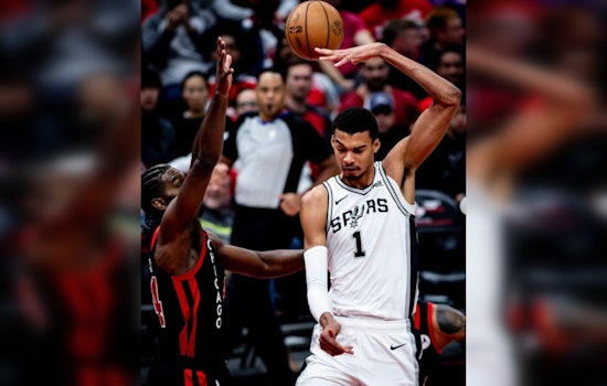 Spurs Suffer Loss to Bulls as Wembanyama Plays Through Ankle Pain, Spurs Fall to 4-23 Season Record