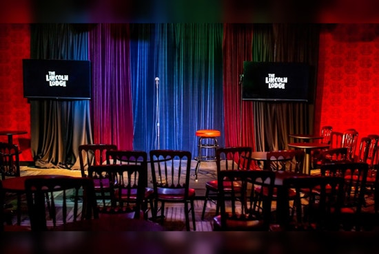 Star Comedians Set to Electrify Chicago Stages This Winter