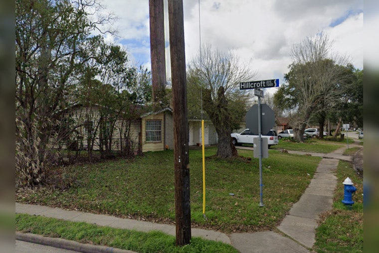 Suspect in Custody After Houston Apartment Fire Leaves Man Hospitalized on Christmas Day