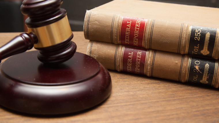 Suspect Lisa Dykes Refutes Murder Claims in Marisela Botello Case, As Trial Uncovers Jealous Rage and Cross-Border Escape