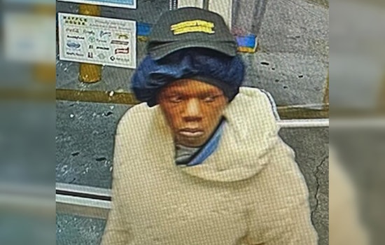 Suspected Crafty Con Artist Masquerades as Waffle House Employee in Georgia Heist