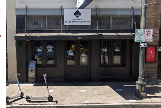 Suspected Gunman Fatally Shot by Police on Austin's Sixth Street, Three Bystanders Wounded