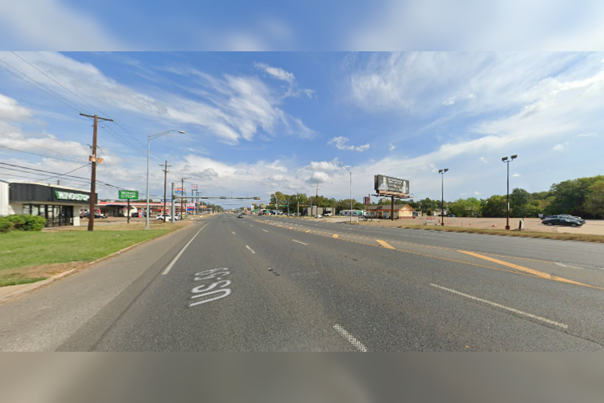 Teen Grazed By Bullet In Suspected Road Rage Shooting On Texas Highway