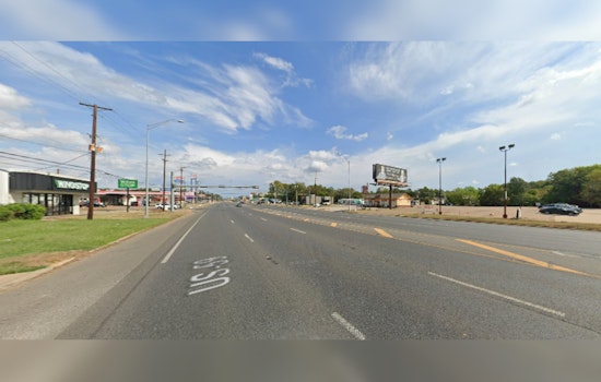 Teen Grazed by Bullet in Suspected Road Rage Shooting on Texas Highway