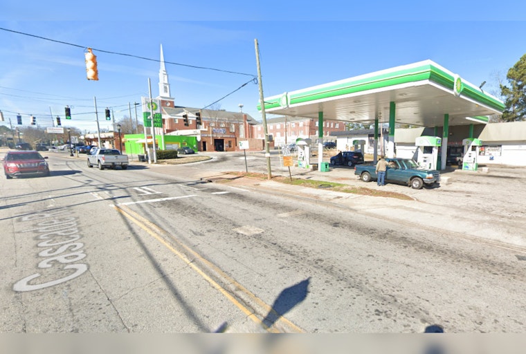 Teen Injured in Shooting Amid Fight at Southwest Atlanta Gas Station