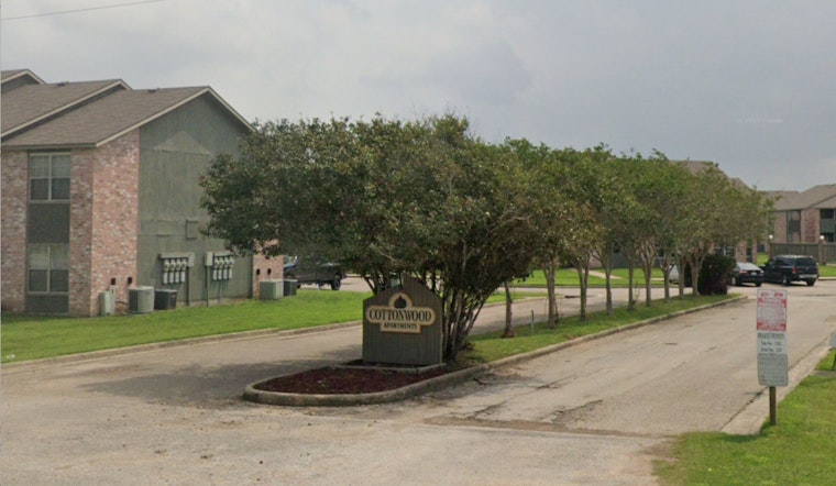 Texas Town Demands Justice for Slain 16-Year-Old Cheerleader