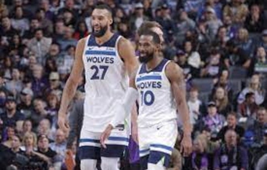 Timberwolves Triumph Over Kings 110-98, Tying for NBA's Best Record Despite Absence of Karl-Anthony Towns