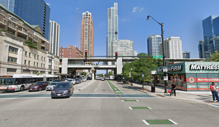 Two Shot on Red Line Train in Chicago, Gunman in Cuffs as Cops Probe