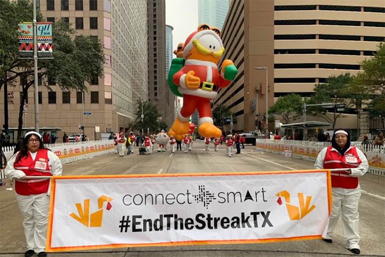 TxDOT Promotes #EndTheStreak Safety Campaign at Houston's H-E-B Thanksgiving Day Parade