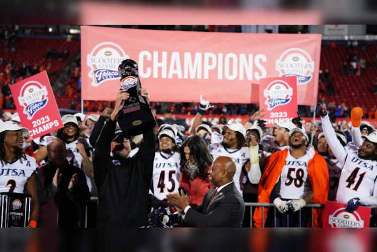 UTSA Roadrunners Clinch First-Ever Bowl Victory Despite Adversity and Injury Setbacks