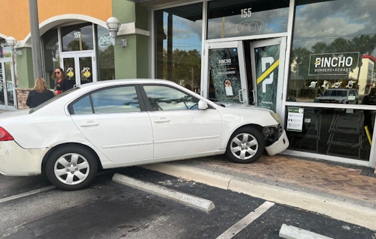 Vehicle Crashes into Pincho Restaurant in Pembroke Pines, No Injuries Reported
