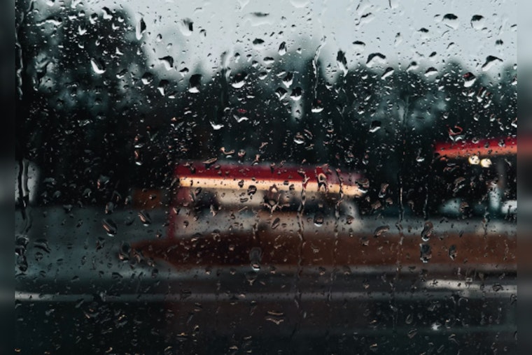 Wet and Windy Christmas in Store for Atlanta as National Weather Service Predicts No Snow