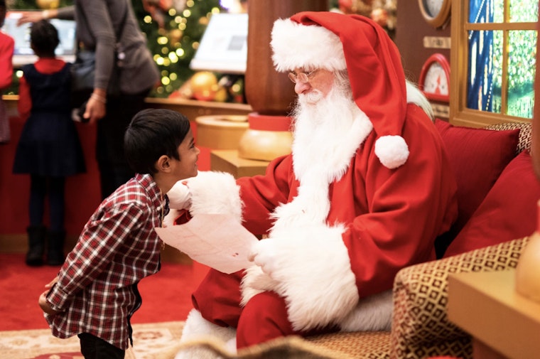 Where to Find Santa in San Antonio, A Guide to Festive Photo Opportunities