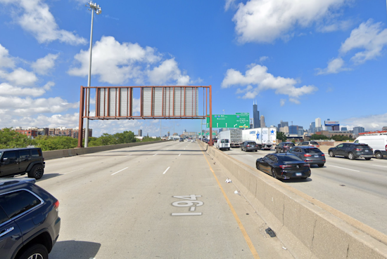 Woman Fatally Struck Following Minor Collision on Dan Ryan Expressway in Chicago