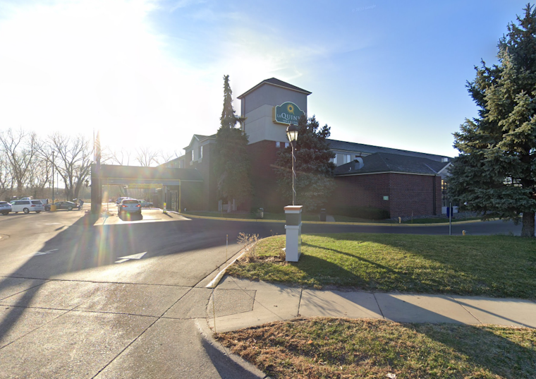 Woman Injured in Stabbing at Brooklyn Park's Laquinta Inn