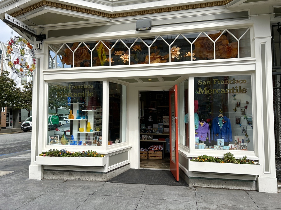 Pop-up visitor center & gift shop 'Welcome Castro' heading to former
