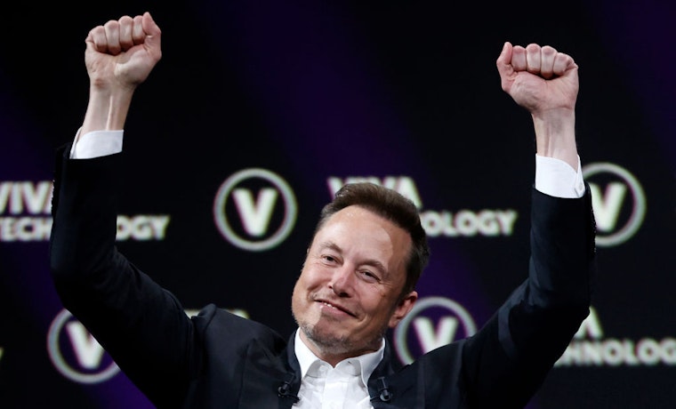 Elon Musk and Mark Zuckerberg to Battle It Out in a Cage Over Meta's New Twitter Rival?