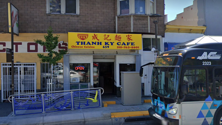 Video: 2x Failed Burglars Attempt to Steal from Same Oakland Restaurant Twice