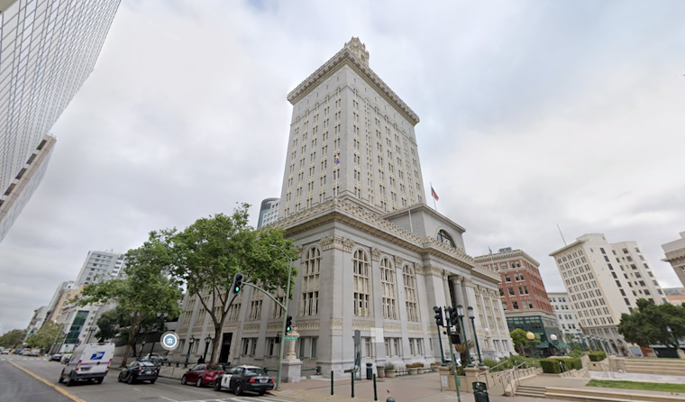 Oakland Officials Push for Mammoth $75K Mayoral Pay Raise Amid Unprecedented Budget Crisis