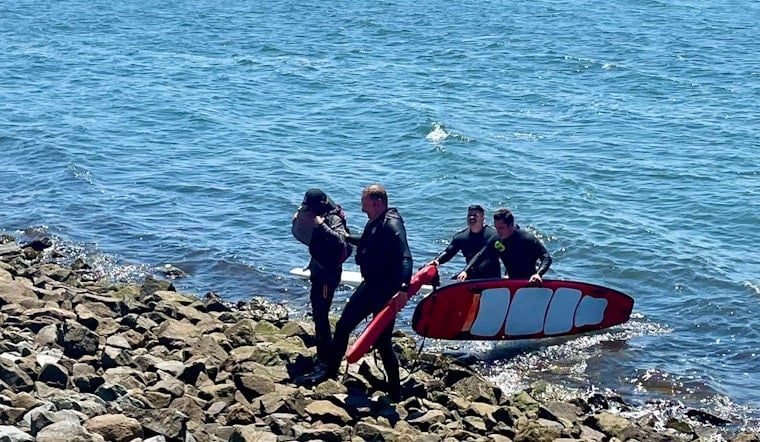 One Dead, Three Rescued as Boat Sinks in Alameda Bay